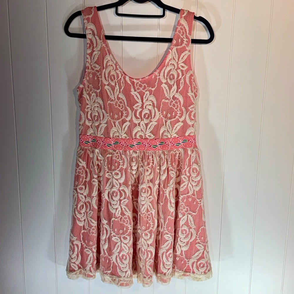 Hello Kitty Sanrio Pink Lace Fit & Flare Dress Cutout Back XL